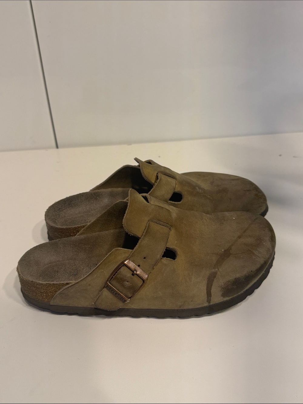 Used Birkenstock clogs women’s 6-6.5 sandals